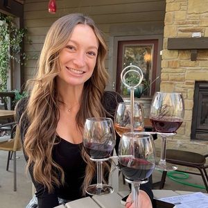 Meet your Posher, Lacey